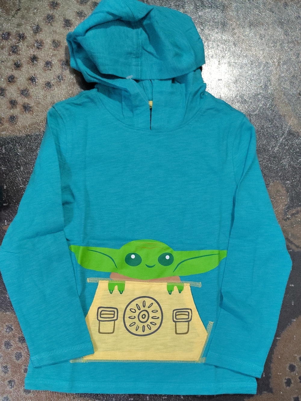 Nwot Star Wars Kids Teal Hoodie with Green Baby Yoda Pocket Graphic4t $25